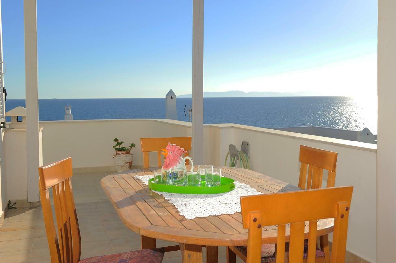 Villa Petros Mégas Yialós-Nítes Dış mekan fotoğraf