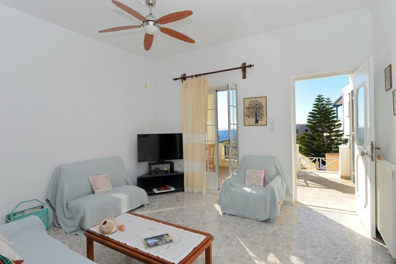 Villa Petros Mégas Yialós-Nítes Dış mekan fotoğraf